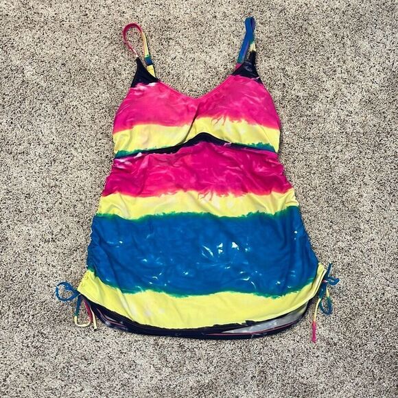 Venus Bright Colored Striped Tankini Swimsuit Top Size 12 - Picture 1 of 4